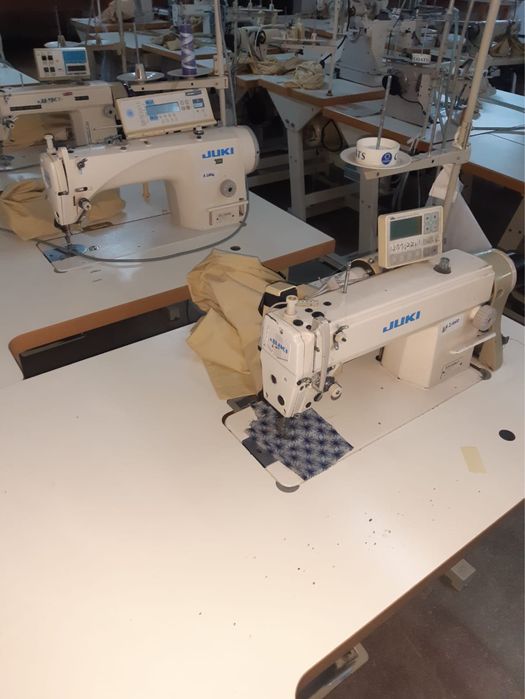 Masina de cusut Juki profesional