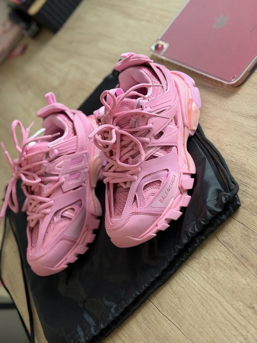 Balenciaga Track Roz 37
