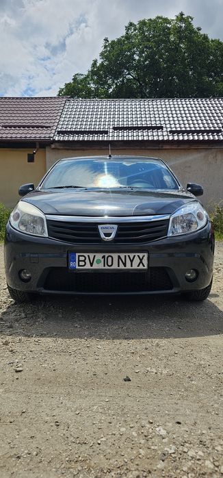 Vând Dacia Sandero