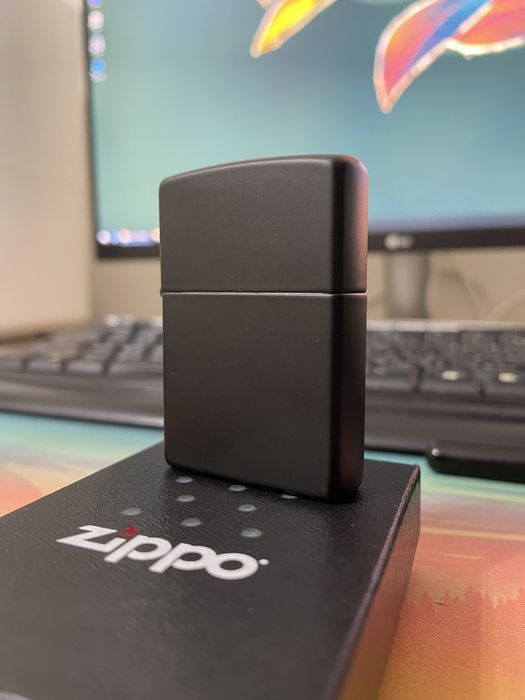 Оригинальная зажигалка Zippo. Торга нет
