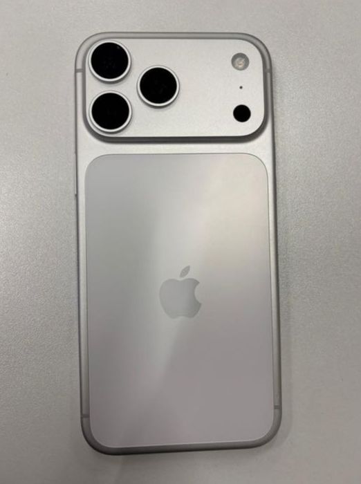iPhone 17 Pro Max esim