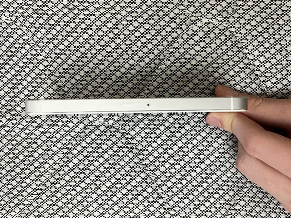 iPhone 5s, 32 Гб, рабочий