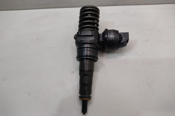 Injector Vw Audi Seat Skoda 038130079AX Audi A4 B6 seria