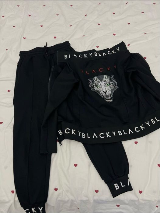 Спортивный костюм BLACKYBLACK