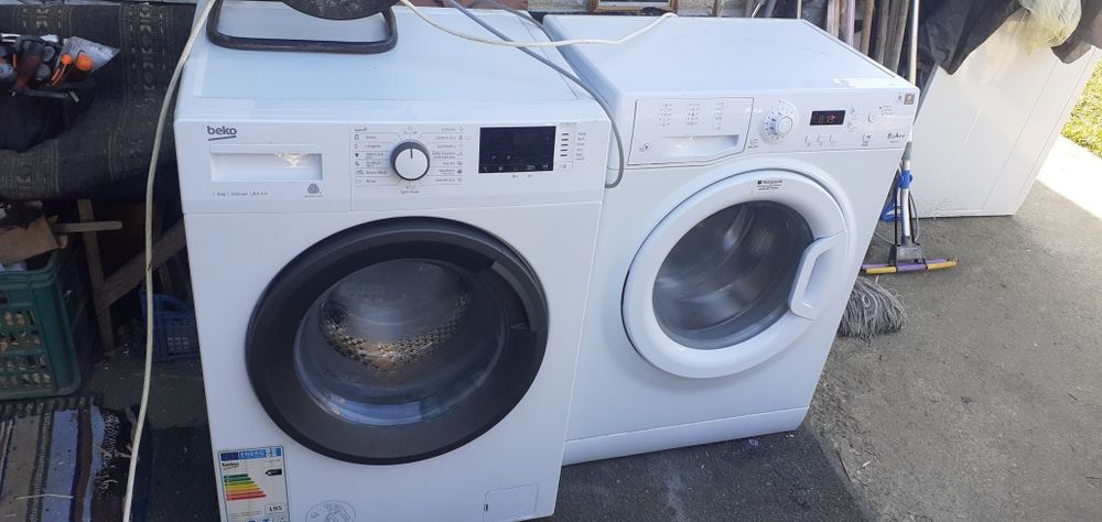 Dulăpior și mașină de spalat