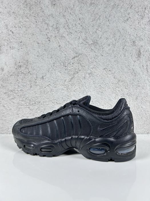Nike Air Max Tailwind 4 Triple Black