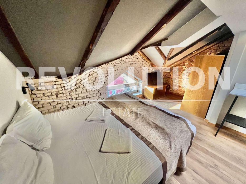 Дава се под наем Двустаен апартамент в Варна, Център - 50 кв.м за 700 € - Снимка #2