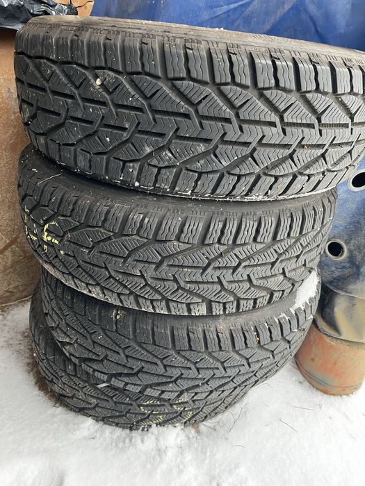 Anvelope Iarnă Sebring  , folosite 3 luni. 215/55/18