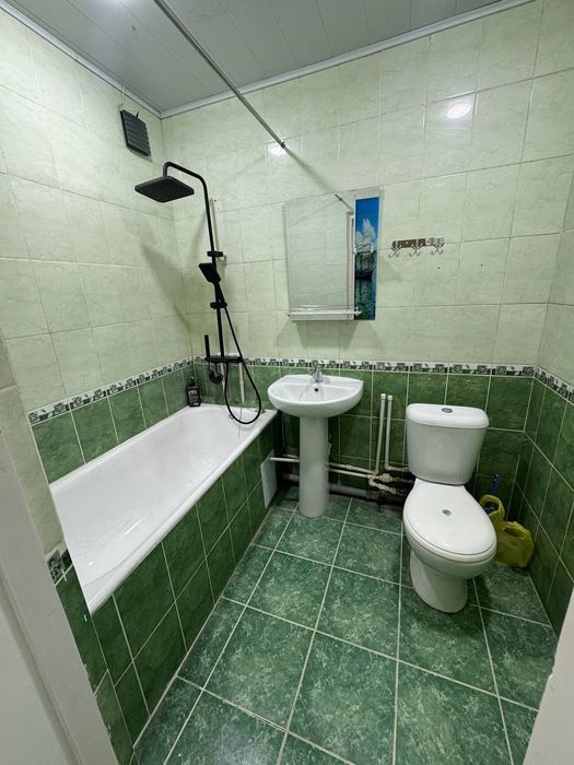 Продаётся  4х комнатная квартира