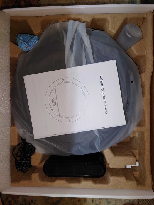 Прахосмукачка робот с моп нова