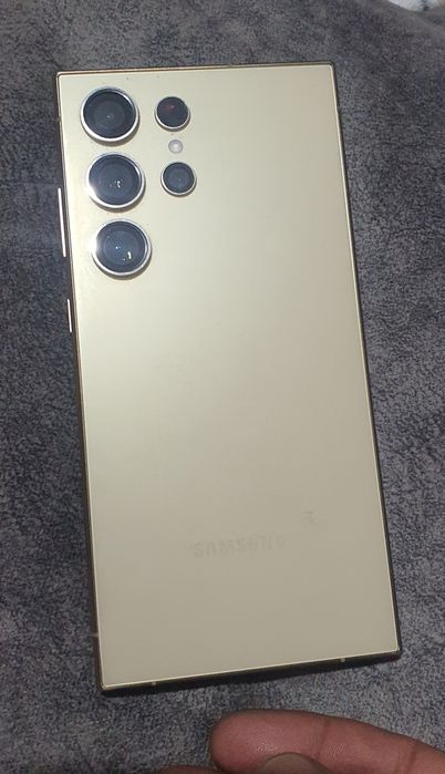 Telefon Samsung Galaxy s24 Ultra 1TB