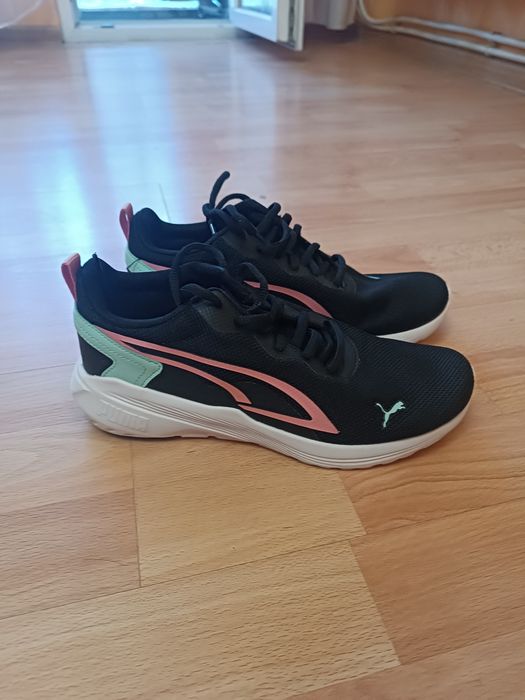 Дамски маратонки Puma 37 номер