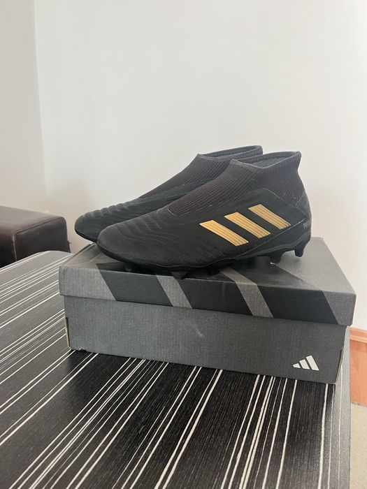 Adidas Predator black and gold