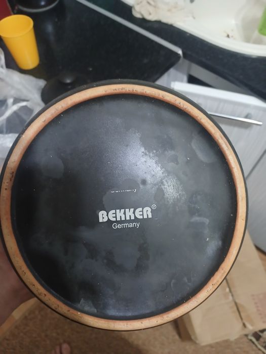 Продам казанок Bekker оригинал