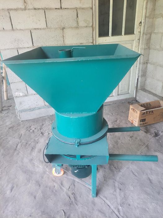 Drabilka (hayvonlarga yem chiqarish uchun)