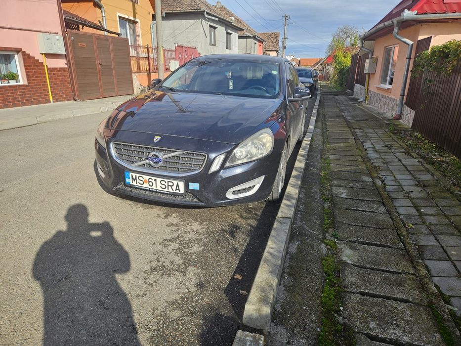Volvo v60 2.0 diesel