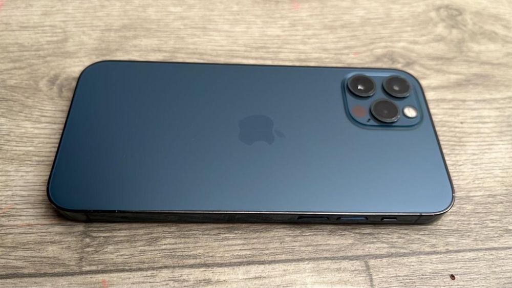 Айфон 12 про