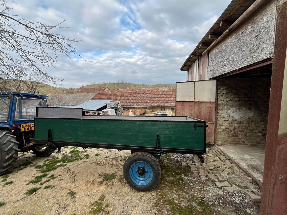 Remorca agricola noua