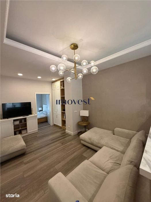 De inchiriat: Apartament cu 2 camere in zona Centrala