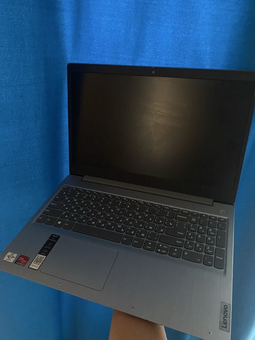 Продам ноутбок Lenovo IdeaPad 3