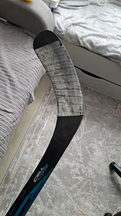 Продам клюшки отличное состояние