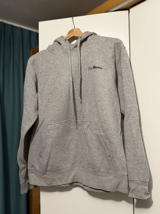 Унисекс суичъри в сиво и черно