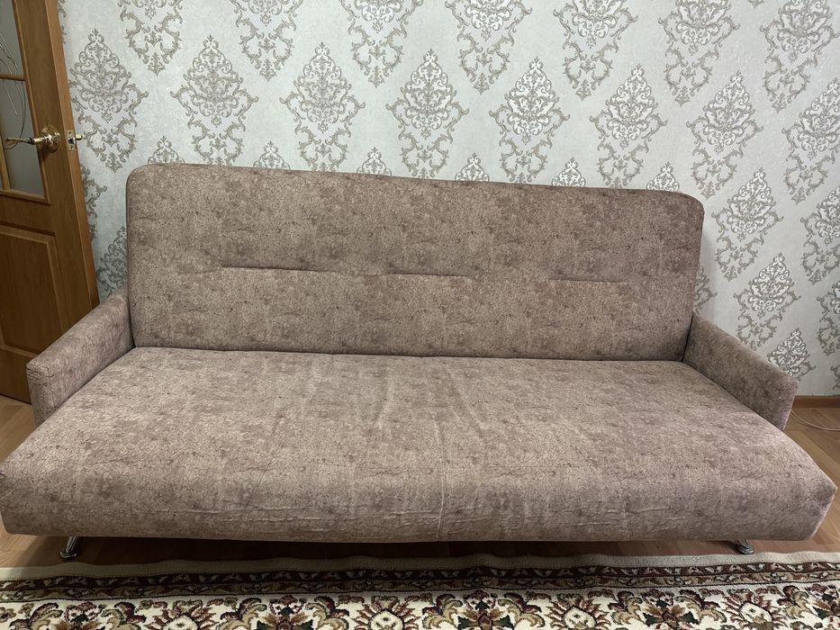 Очень удобный диван и кресло