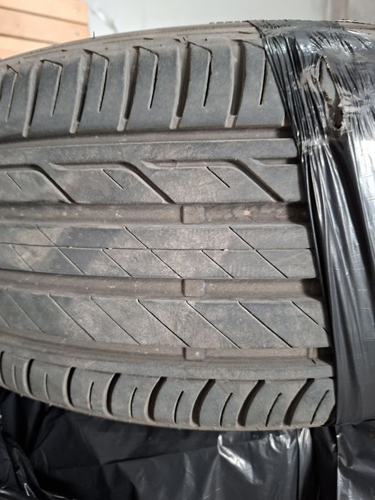 4 Броя Летни ГУМИ Bridgestone Turanza-215/50/18