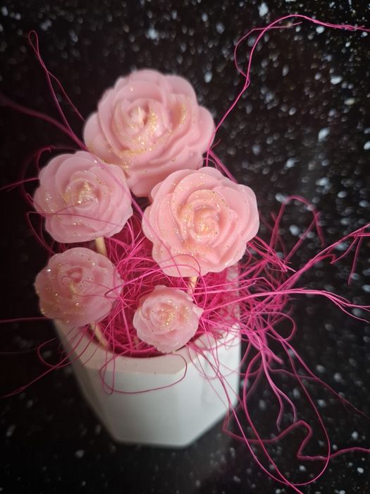 8-ми Март.Сапунени цветя в кашпи.