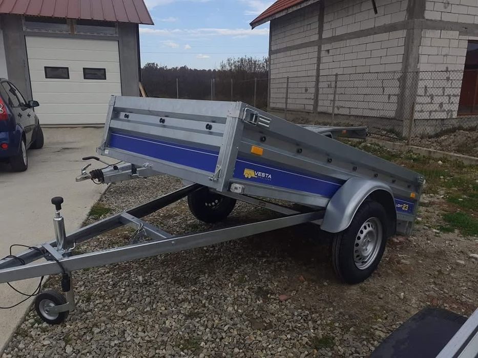 Remorci auto gama diversificata!