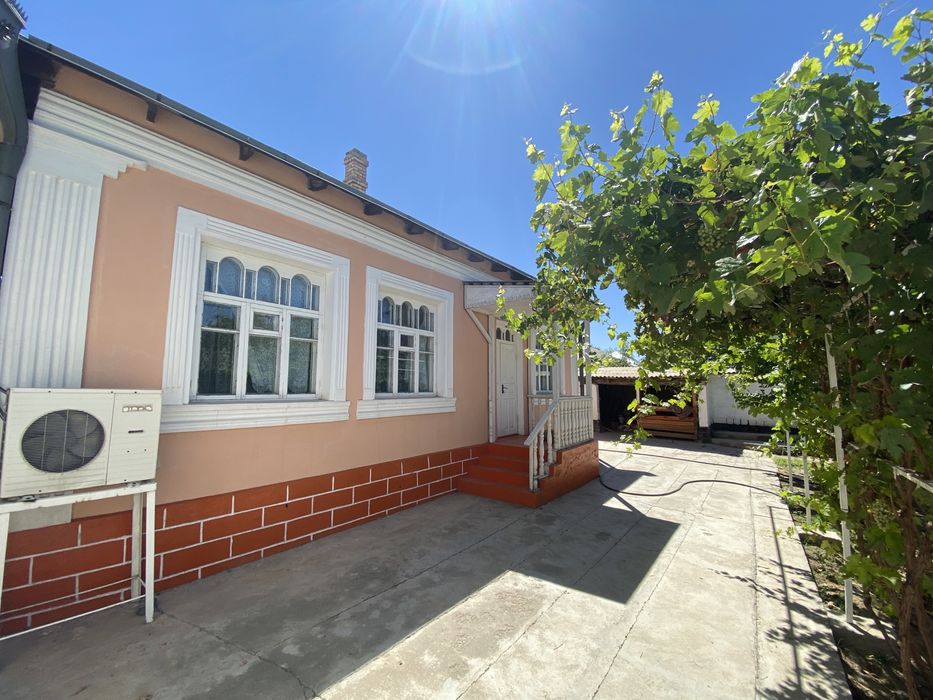 Үй сатылады