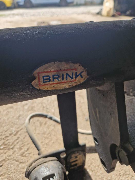 Продавам употребяван теглич VW Sharan, Seat Alhambra и Ford Galaxy.