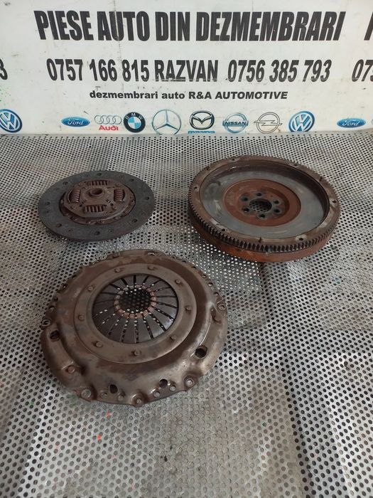 Kit Ambreiaj Volanta Masa Simpla Vw Seat Skoda Audi 1.6 Tdi 6+1 Trepte Euro 5 Motor CAY A3 Golf 6 J