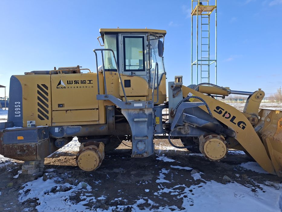 Погрузчик 3 куб Сдлж ремонт керек