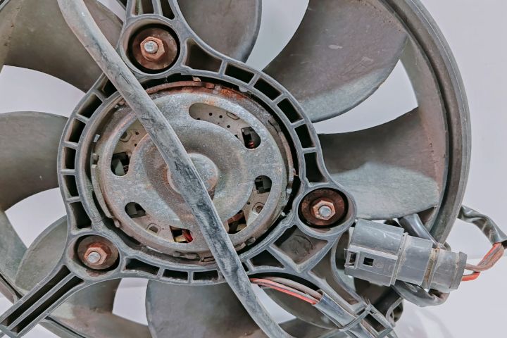 Electroventilator racire 8EW351039771 Audi A4 B5 (facelift) seria