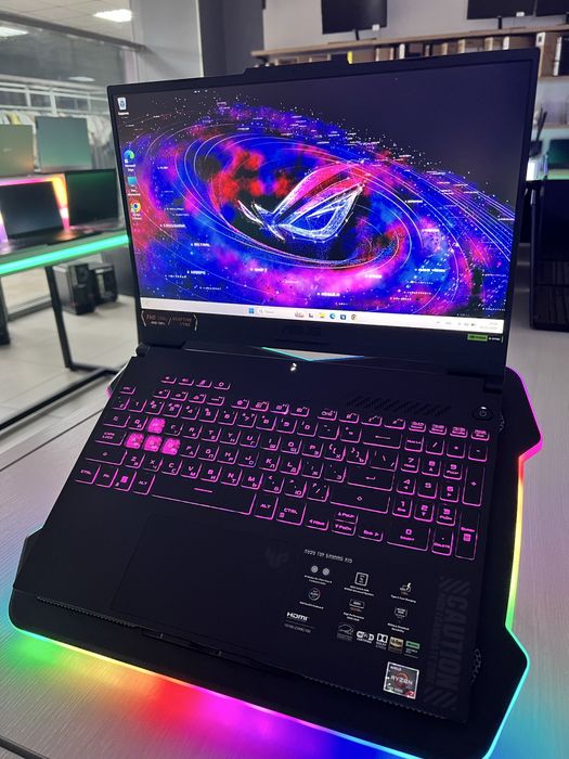Мощный игровой ноутбук ASUS