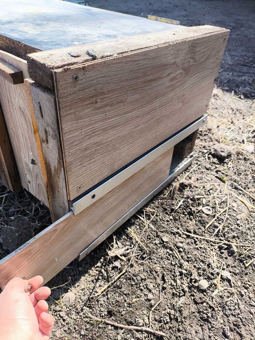 Продам клетку для перепелок делал