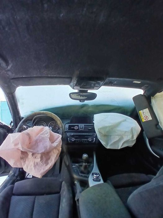 Vand BMW seria 1 2014 avariat