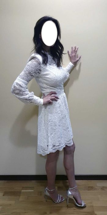 Rochie alba/ivory din dantela, cu perle