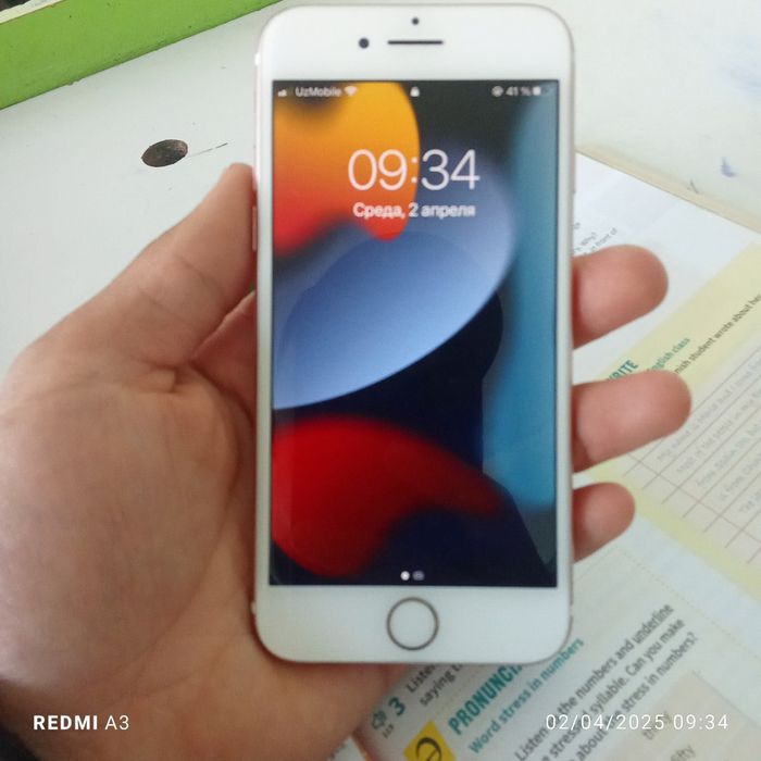 Iphone 7 hotira 32 gb radnoy yomkost 73 ekran radnoy ideal holatda