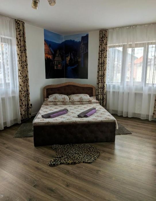 Închiriez garsonieră