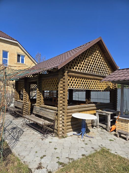 Беседка,  натуральное дерево