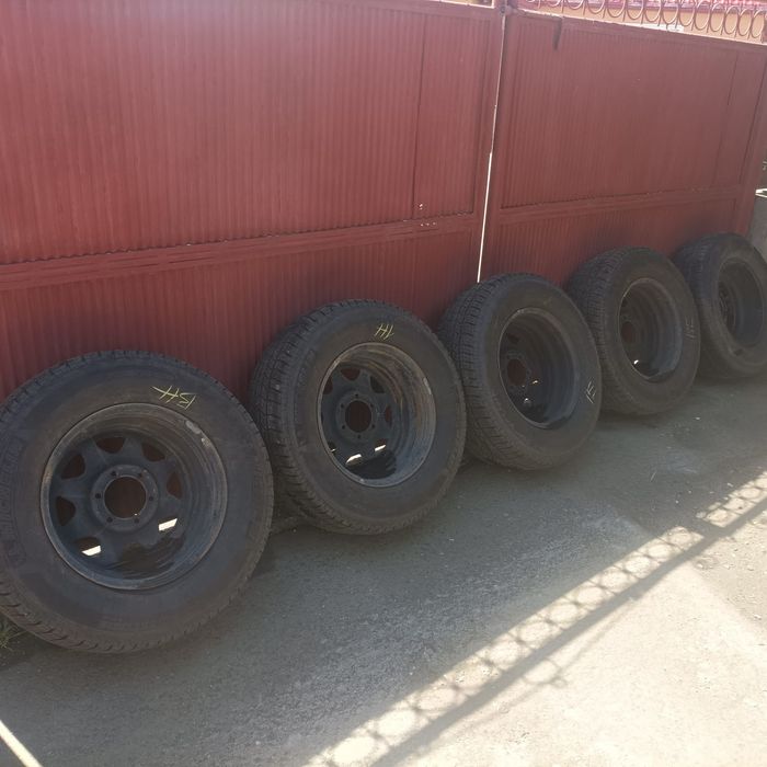 Vând jante Dotz pe 17 pentru Toyota Land Cruiser