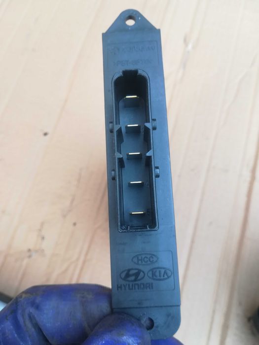 Kia Ceed Киа Сийд Сиид радиатор вентилатор моторче мотор реостат парно