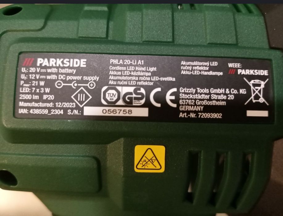 Parkside lanterna lampa proiector cu baterie 20V si auto 12V