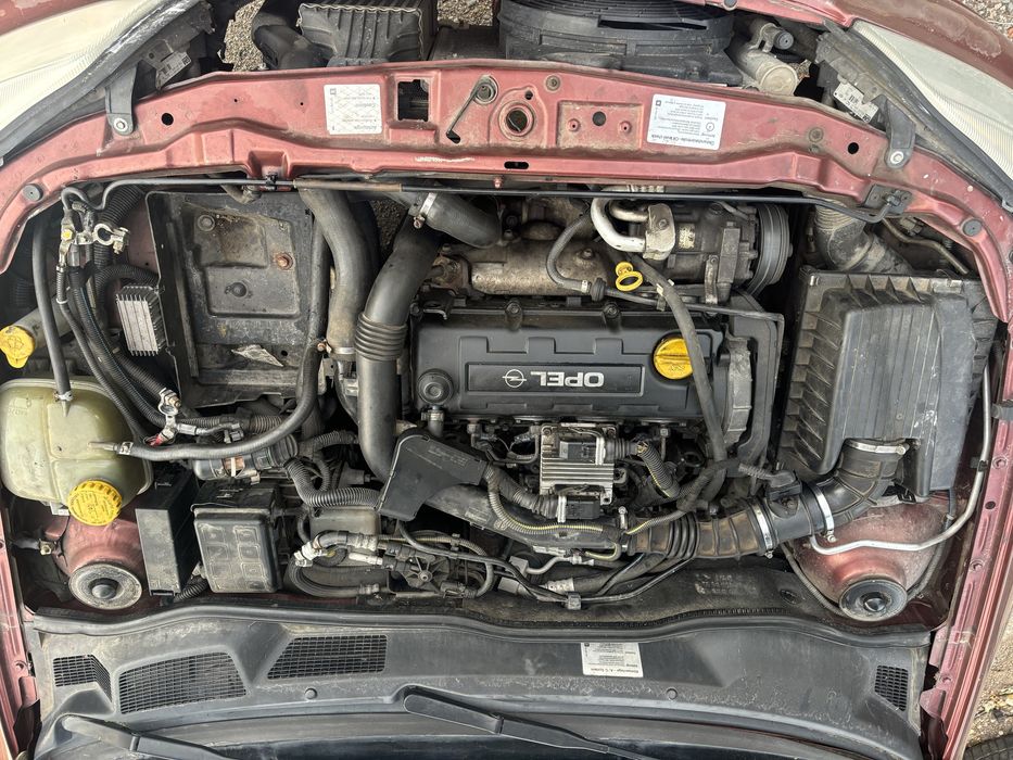 Опел астра дизел за части.