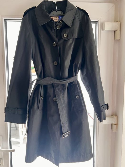 Trenci Nou Fuchs Schmitt