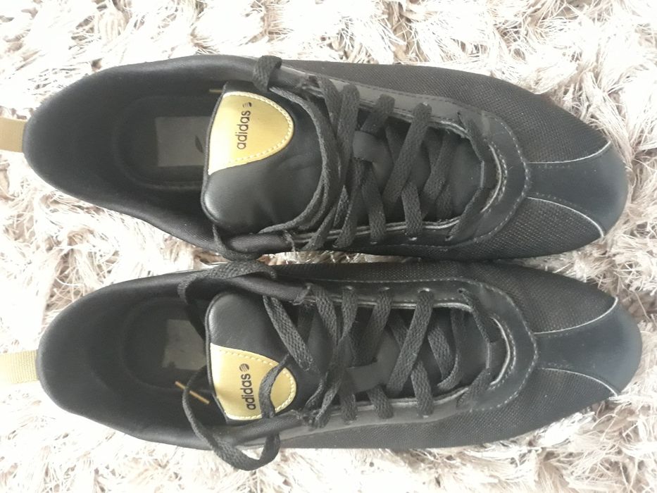 Adidas nr. 37,5-38