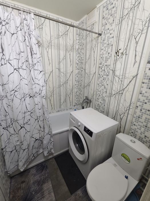 Сдаётся 2 комнатная квартира