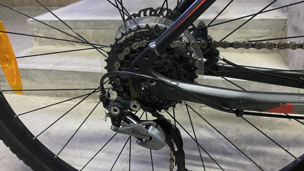 Велосипед giant roam